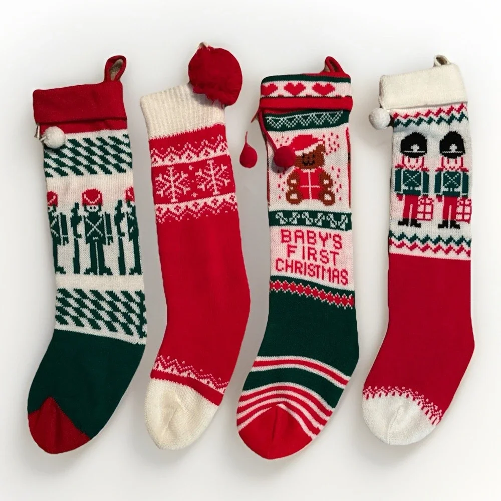 Vintage Knit Sweater‎ Style Christmas Stockings Lot of 4 Red Green White Kitschy